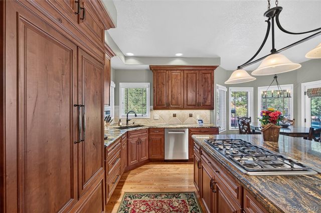 3 Marsh Hawk Lane, Littleton, CO 80127