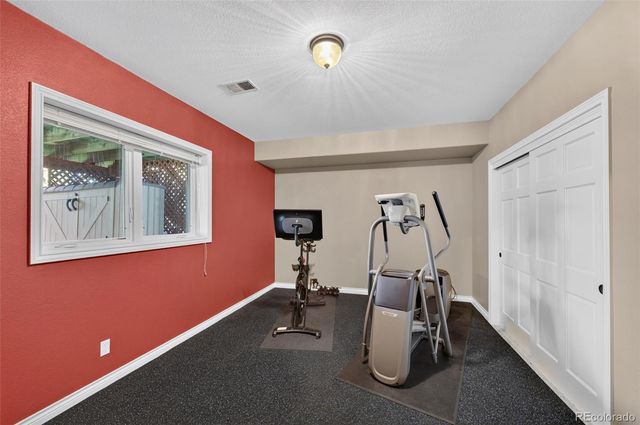 3 Marsh Hawk Lane, Littleton, CO 80127
