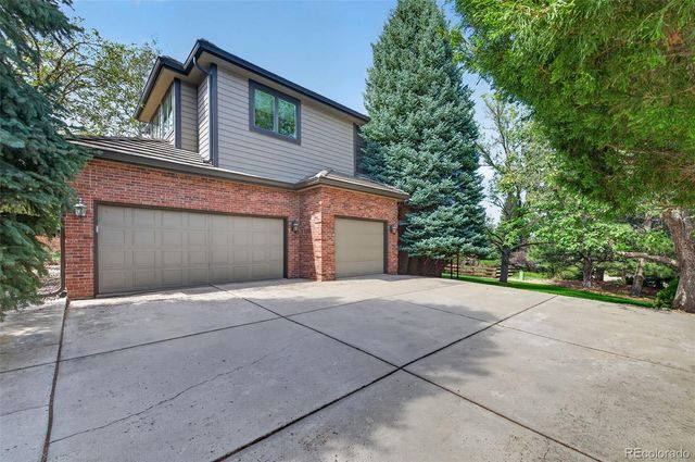 3 Marsh Hawk Lane, Littleton, CO 80127