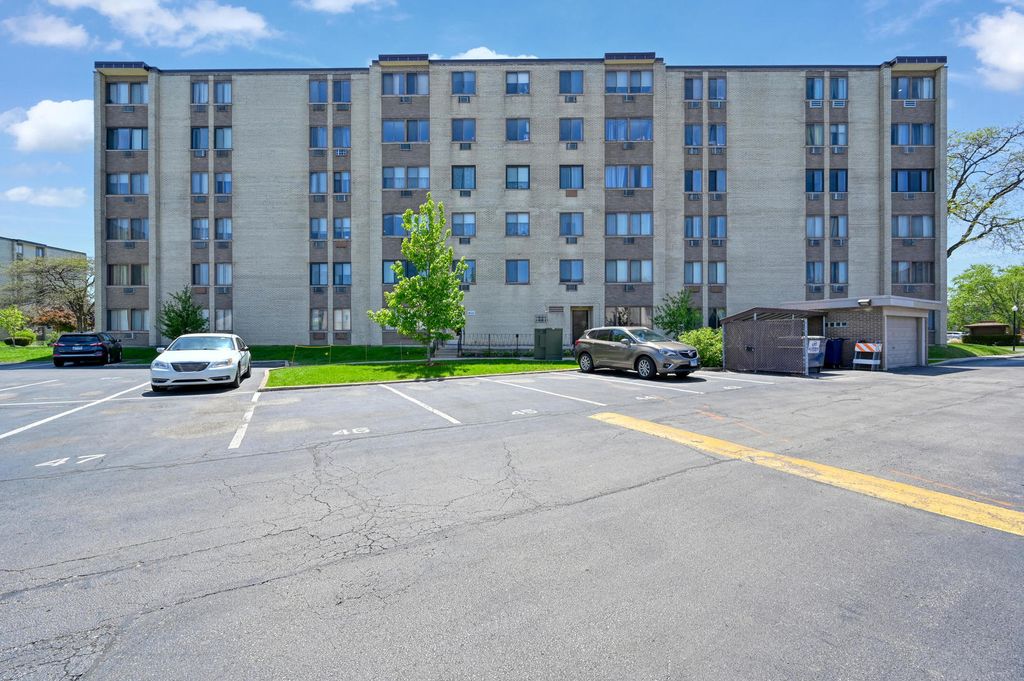 9725 S Karlov Avenue 610, Oak Lawn, IL 60453