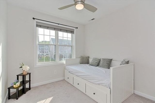 32 Riley 32, Tyngsborough, MA 01879