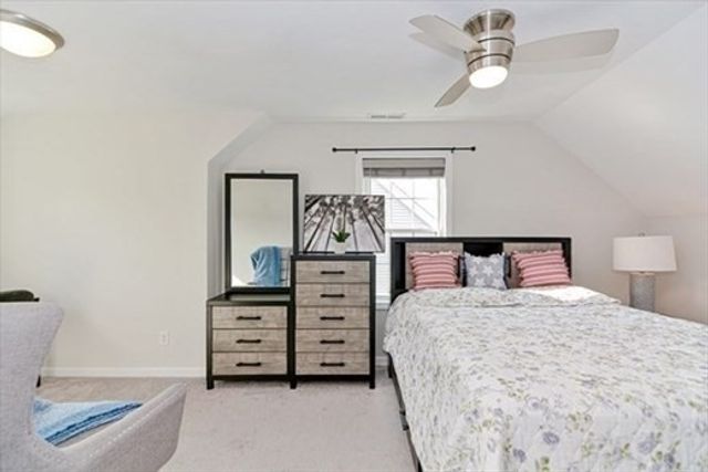 32 Riley 32, Tyngsborough, MA 01879