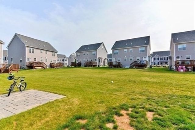 32 Riley 32, Tyngsborough, MA 01879
