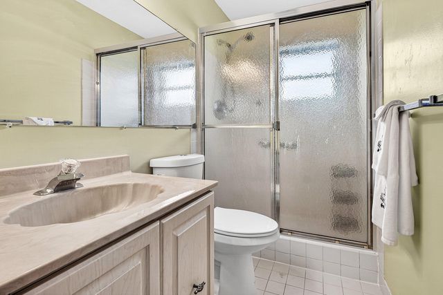 4698 Greentree Terrace A, Boynton Beach, FL 33436