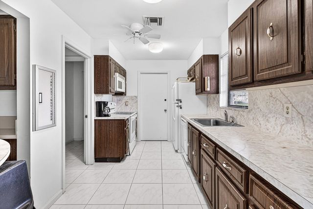 4698 Greentree Terrace A, Boynton Beach, FL 33436