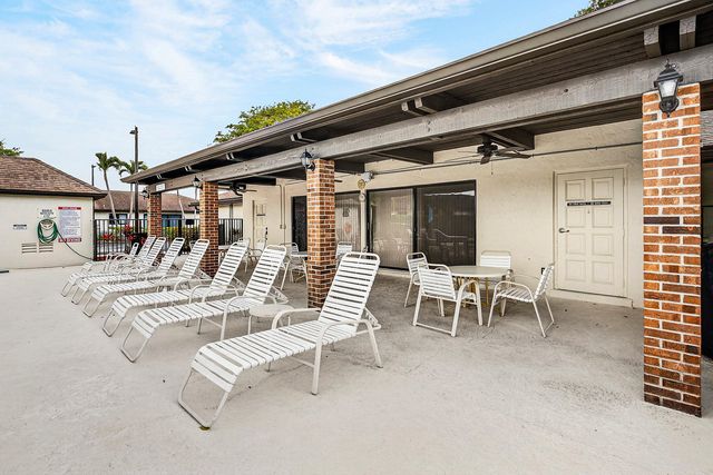 4698 Greentree Terrace A, Boynton Beach, FL 33436