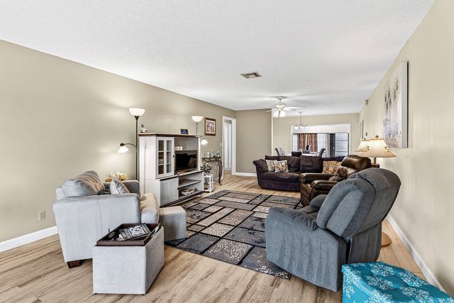 4698 Greentree Terrace A, Boynton Beach, FL 33436