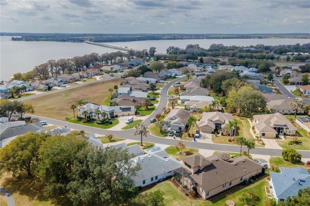 6210 SAILBOAT AVENUE, Tavares, FL 32778