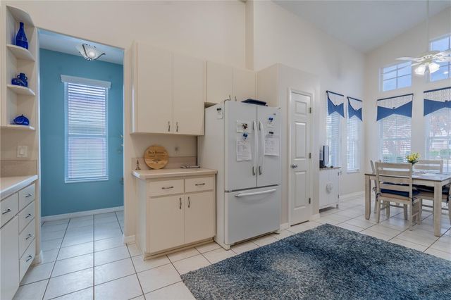 6210 SAILBOAT AVENUE, Tavares, FL 32778