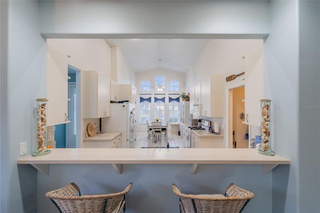 6210 SAILBOAT AVENUE, Tavares, FL 32778