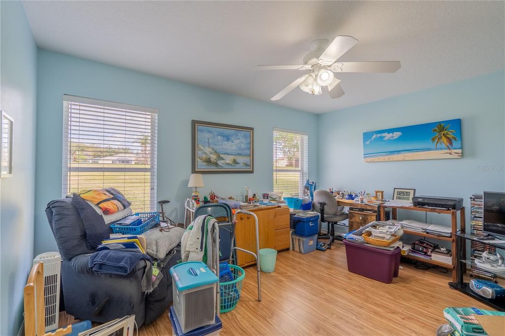 Image 22 of property listing at 6210 SAILBOAT AVENUE, Tavares, FL 32778