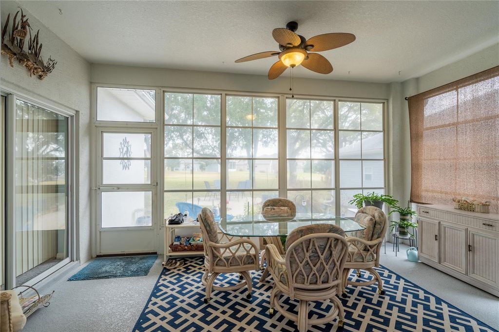 Image 25 of property listing at 6210 SAILBOAT AVENUE, Tavares, FL 32778