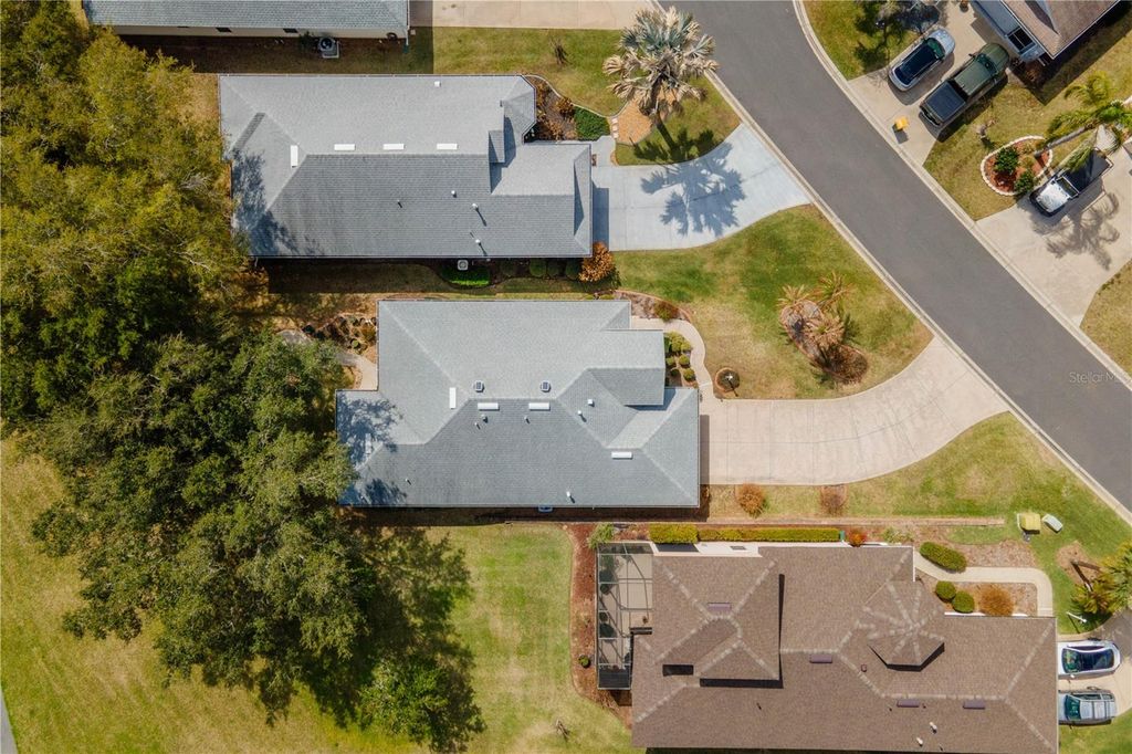 Image 36 of property listing at 6210 SAILBOAT AVENUE, Tavares, FL 32778