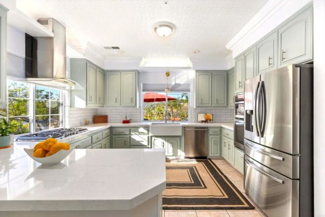 1751 Monte Vista Drive, Vista, CA 92084