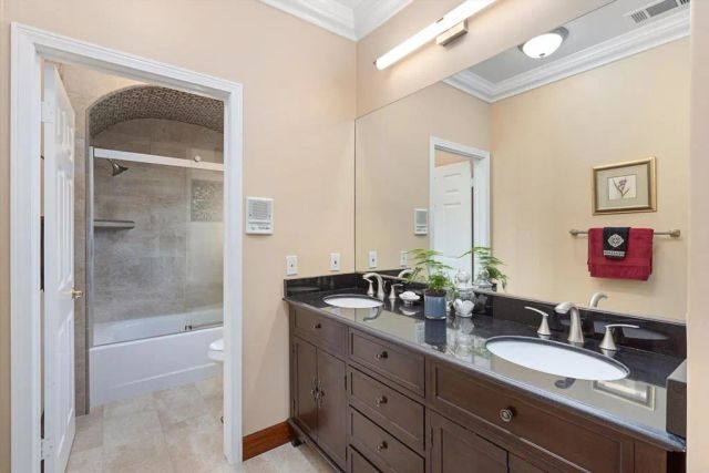 1751 Monte Vista Drive, Vista, CA 92084