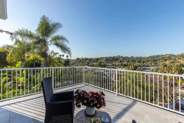 1751 Monte Vista Drive, Vista, CA 92084