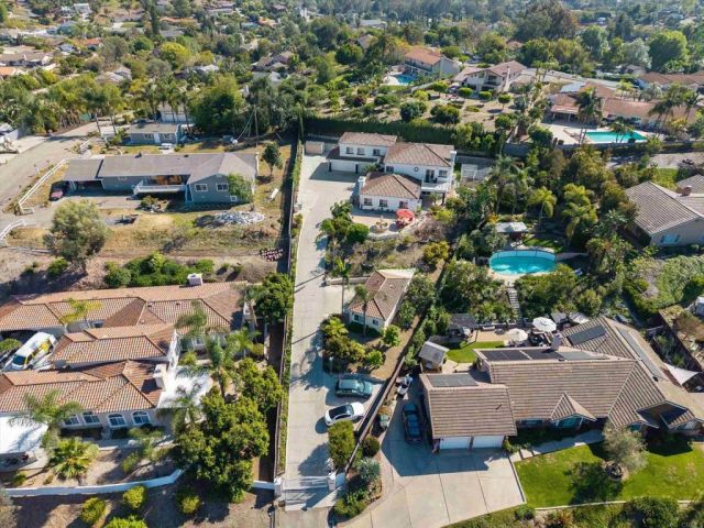 1751 Monte Vista Drive, Vista, CA 92084