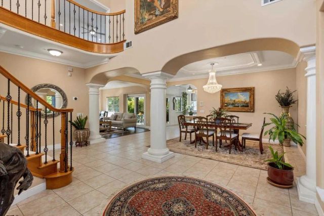 1751 Monte Vista Drive, Vista, CA 92084