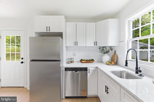 100 CEDARMERE RD, Owings Mills, MD 21117