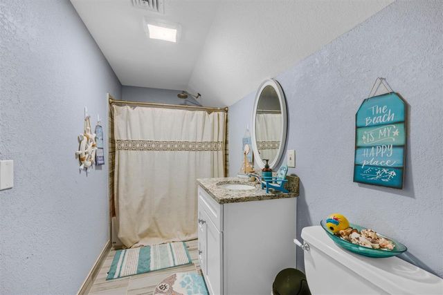 1108 NW Laird Ave, Lawton, OK 73507