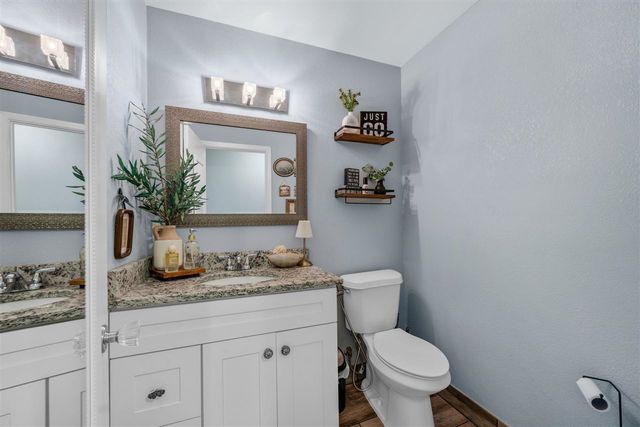 1108 NW Laird Ave, Lawton, OK 73507