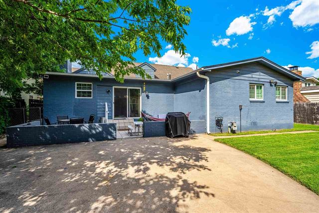 1108 NW Laird Ave, Lawton, OK 73507