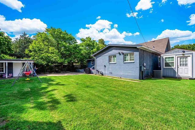 1108 NW Laird Ave, Lawton, OK 73507