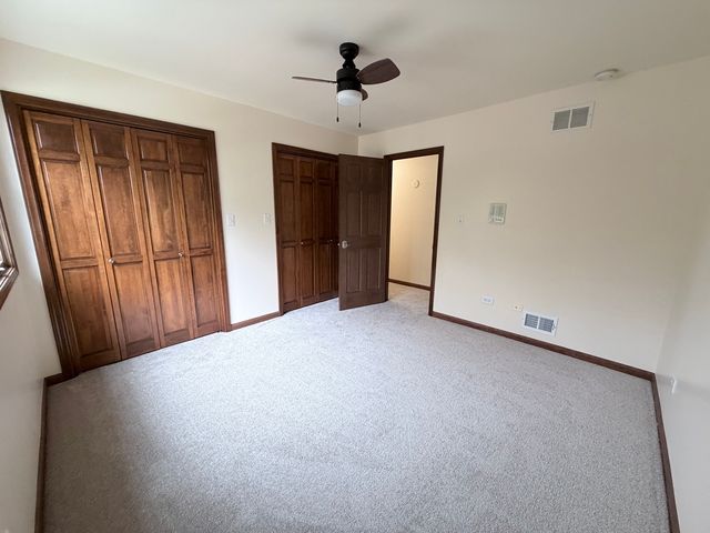 9000 Frances Lane, Orland Park, IL 60462