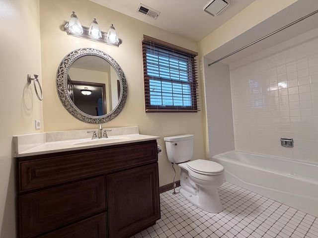 9000 Frances Lane, Orland Park, IL 60462