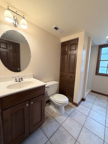 9000 Frances Lane, Orland Park, IL 60462