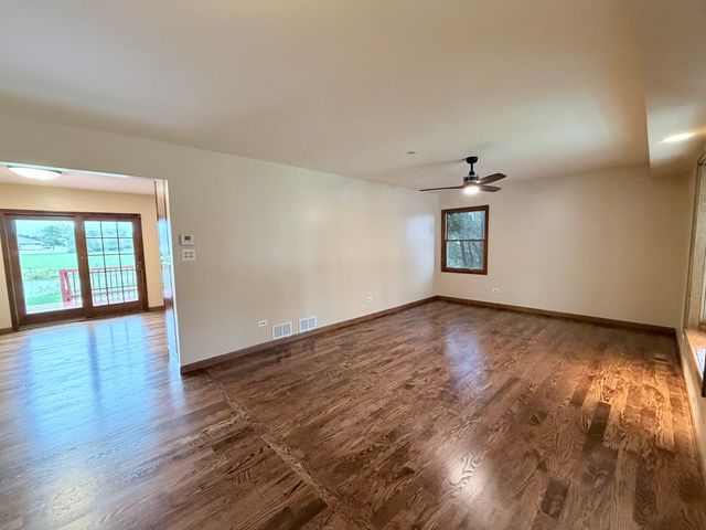 9000 Frances Lane, Orland Park, IL 60462