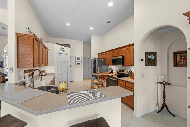 4303 SIOUX COURT, St Cloud, FL 34772