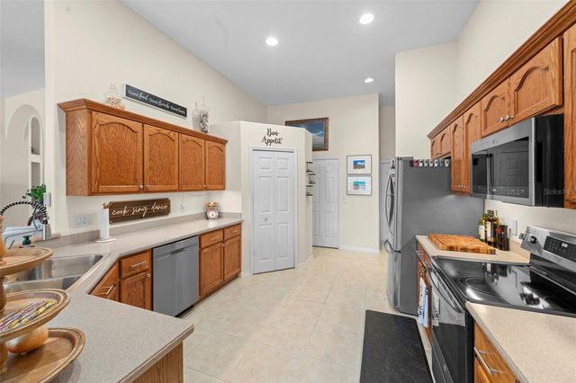 4303 SIOUX COURT, St Cloud, FL 34772
