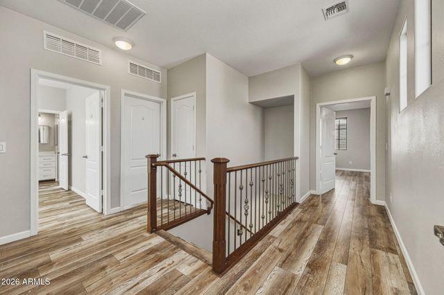 2386 W SLEEPY RANCH Road, Phoenix, AZ 85085