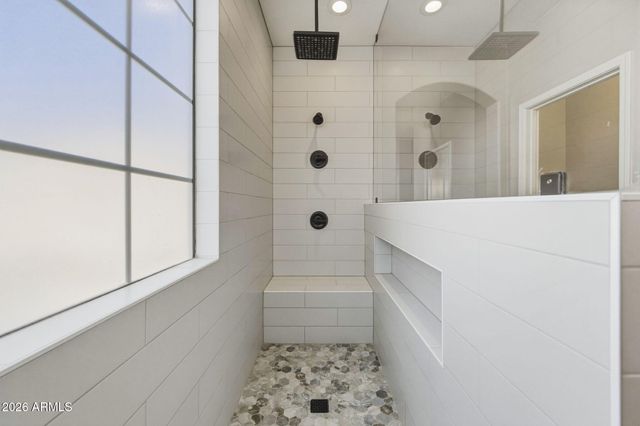 2386 W SLEEPY RANCH Road, Phoenix, AZ 85085