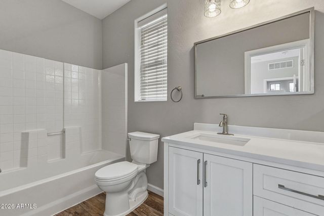 2386 W SLEEPY RANCH Road, Phoenix, AZ 85085