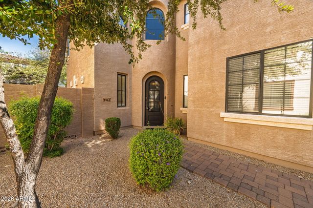 2386 W SLEEPY RANCH Road, Phoenix, AZ 85085