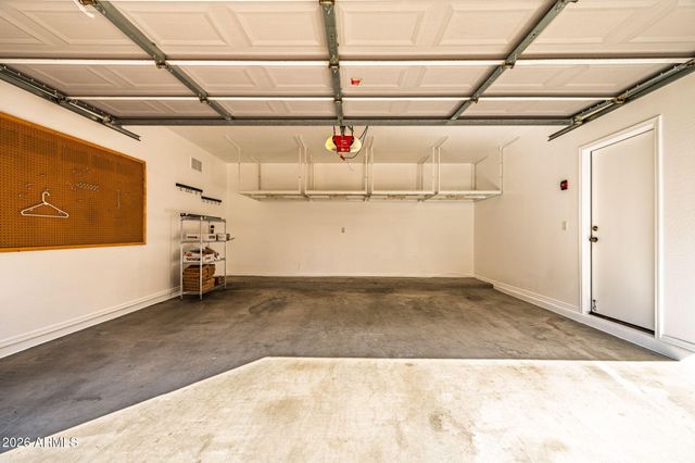 2386 W SLEEPY RANCH Road, Phoenix, AZ 85085