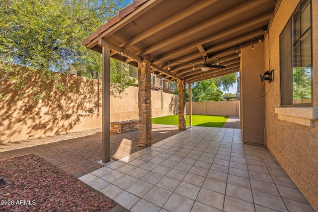 2386 W SLEEPY RANCH Road, Phoenix, AZ 85085