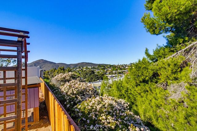 6551 Lake Ashmere Court, San Diego, CA 92119