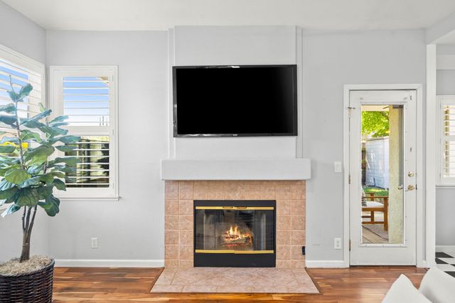 3601 Amethyst Dr, Rocklin, CA 95677