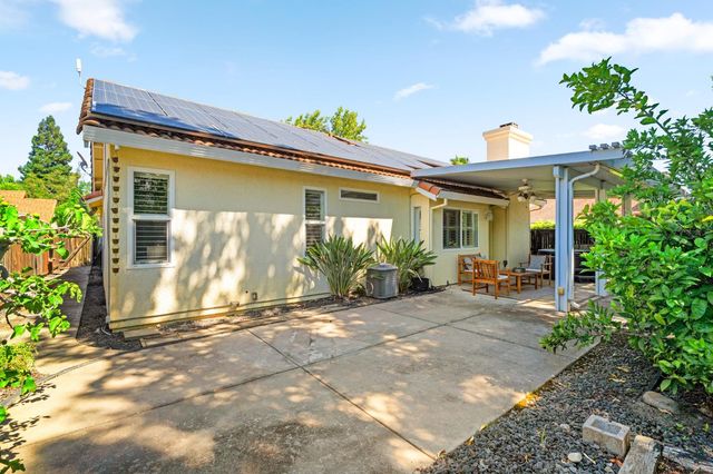 3601 Amethyst Dr, Rocklin, CA 95677