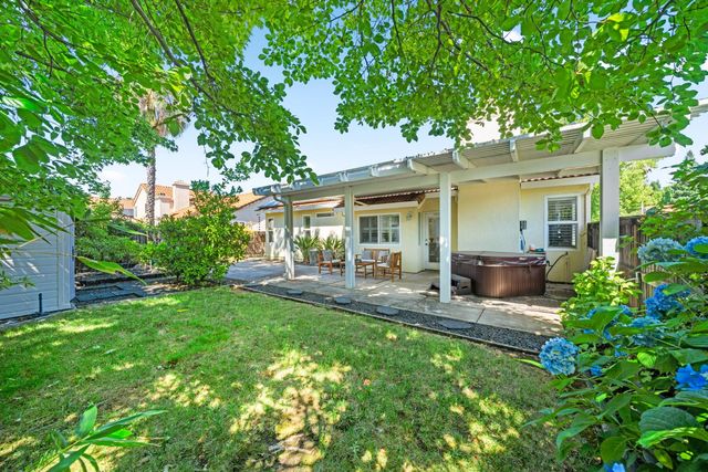 3601 Amethyst Dr, Rocklin, CA 95677