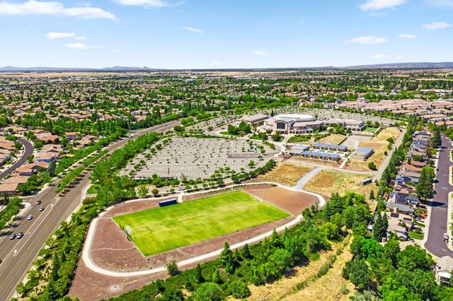 3601 Amethyst Dr, Rocklin, CA 95677