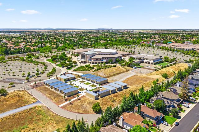 3601 Amethyst Dr, Rocklin, CA 95677