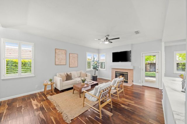 3601 Amethyst Dr, Rocklin, CA 95677