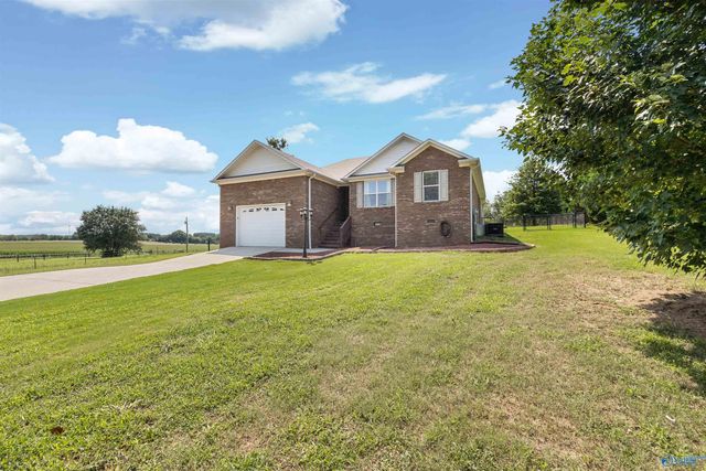17815 Dement Road, Athens, AL 35611