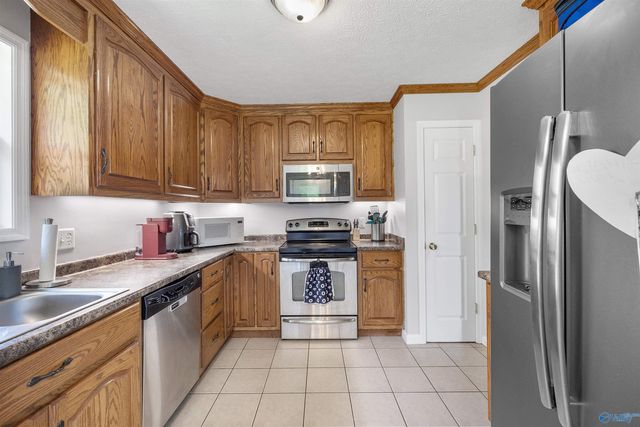 17815 Dement Road, Athens, AL 35611