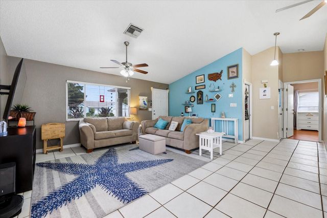 7323 SKYVIEW AVENUE, New Port Richey, FL 34653