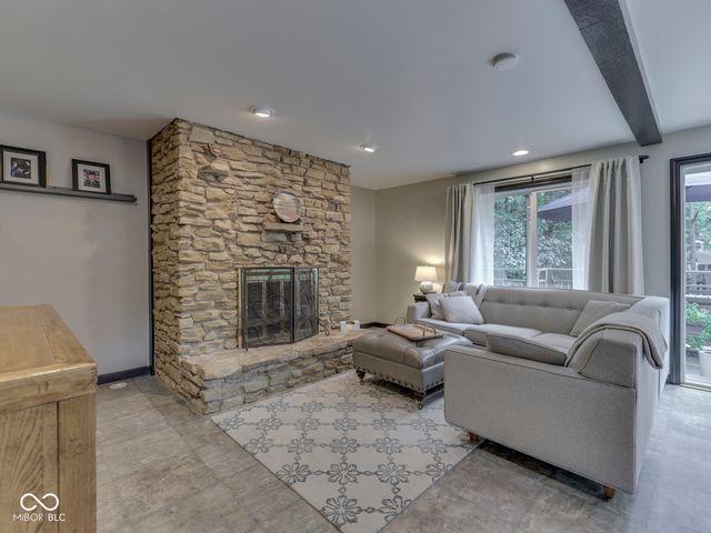 6323 Antelope Drive, Nineveh, IN 46164